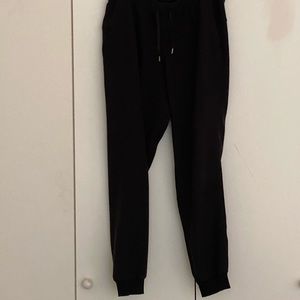 Lululemon On the Fly Joggers